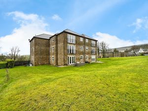 External- click for photo gallery